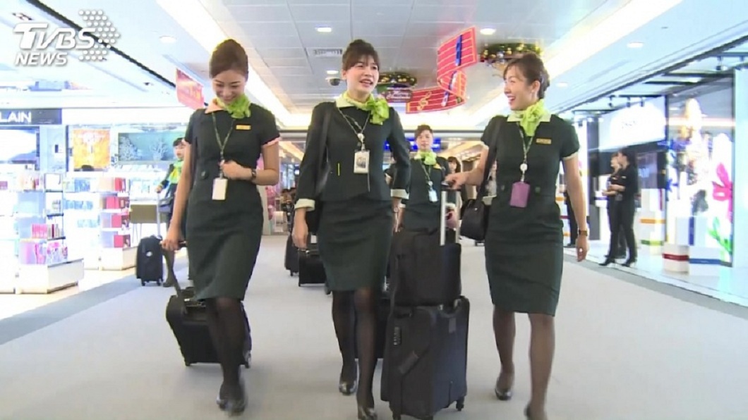 長榮29年前「零修圖」第一代空姐 網:真女神