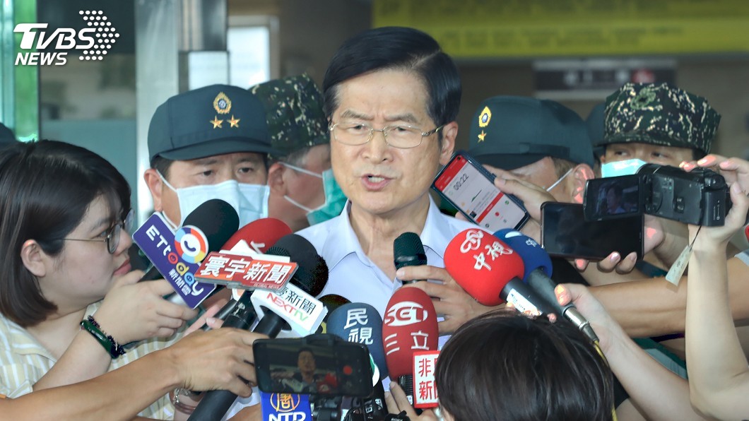 陸戰隊膠舟翻覆3命危 嚴德發:總統指示全力搶救