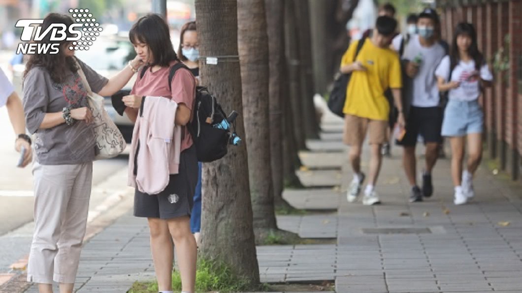 大學指考數乙 考生認為概念清楚即能解題