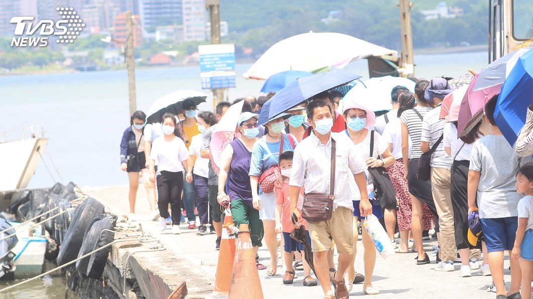 天氣炎熱高溫恐飆36度以上　午後雷雨範圍稍增