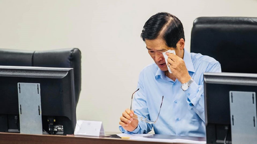 海陸演習2死憾事 嚴德發拭淚:完成殉職袍澤遺志