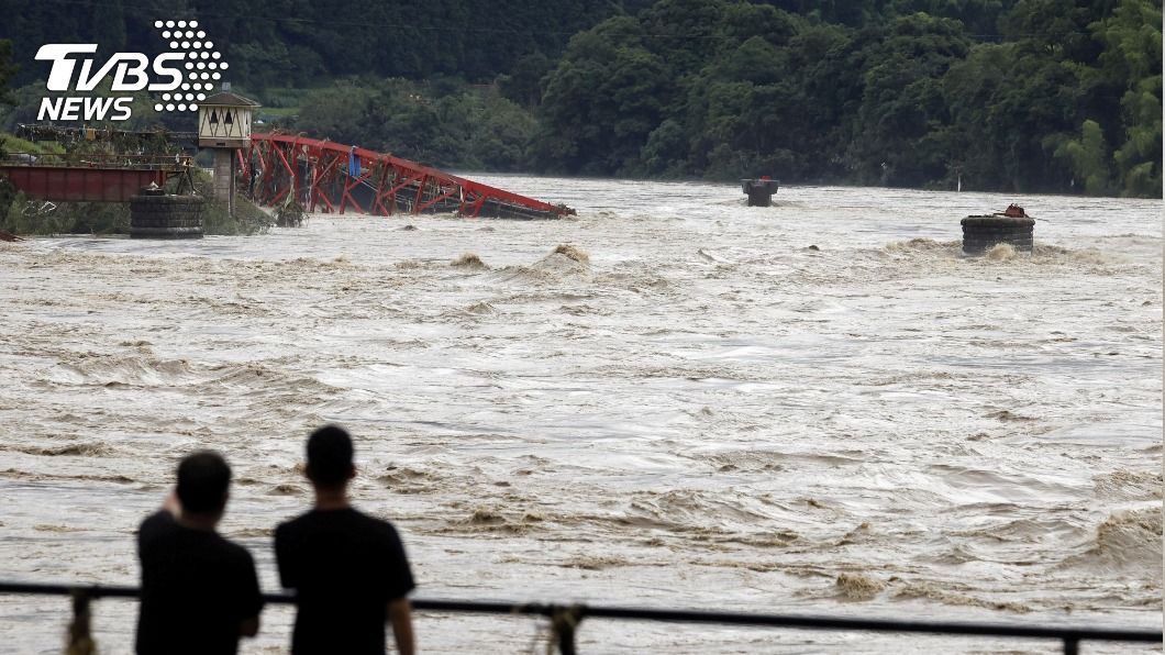 急降雨河川「背水」上衝! 日熊本潰堤釀巨災