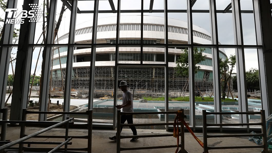 大巨蛋遭指不符建築技術規則 遠雄將再申請變更