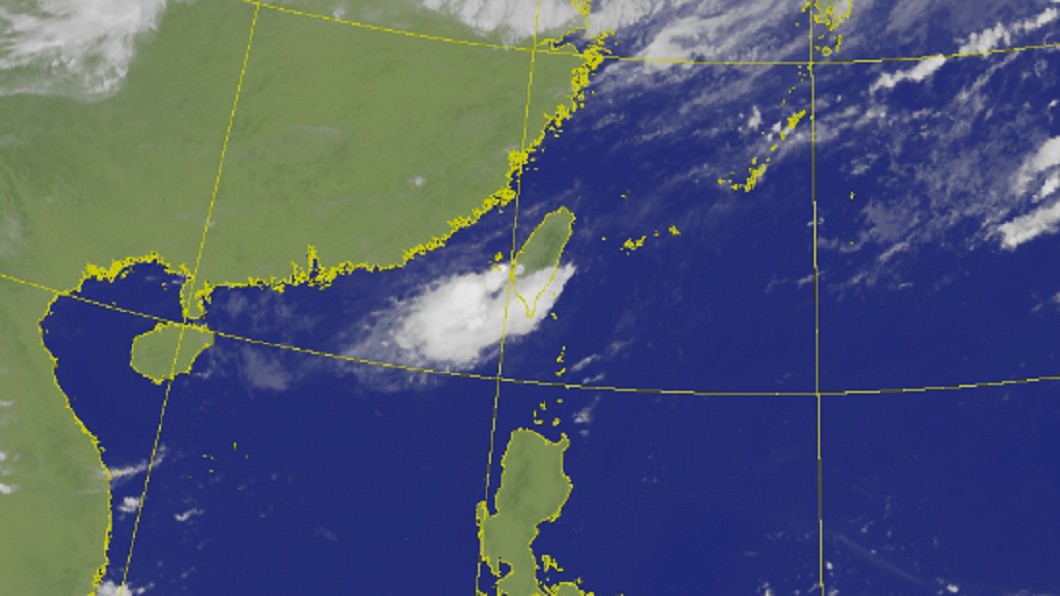 熱帶低壓來襲!南高防雷雨 7縣市仍高溫熱爆