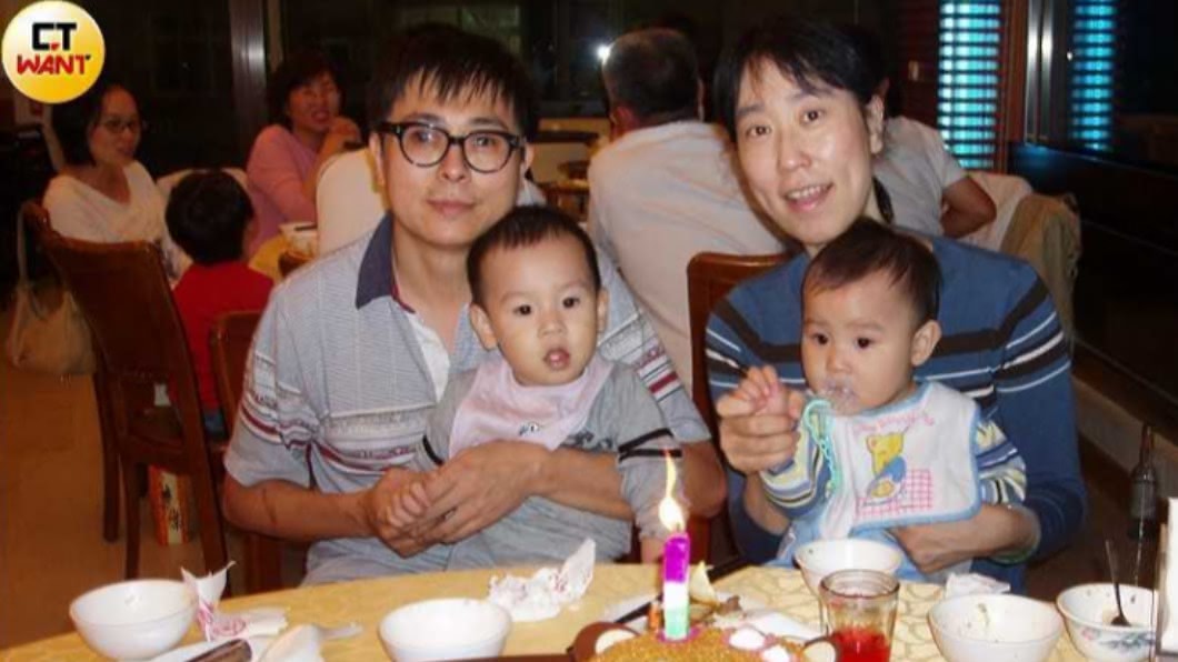 14年前阿策和阿湛相繼出生，沒想到兩人後來都被診斷出有自閉症，孫媽也因此罹患重度憂鬱症。（圖／CTWANT授權使用）