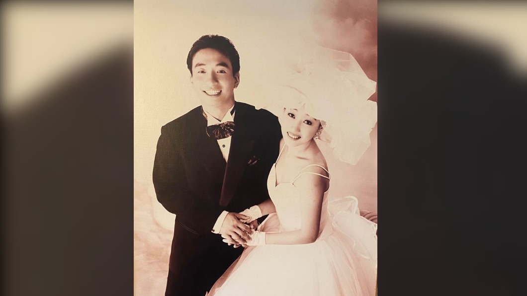 余皓然跟王中平交往3個月就閃電結婚。(圖/翻攝自余皓然臉書)