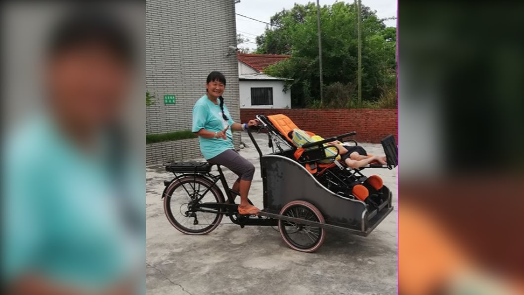 高雄單親媽載腦麻兒單車環島 網友號召接力陪同
