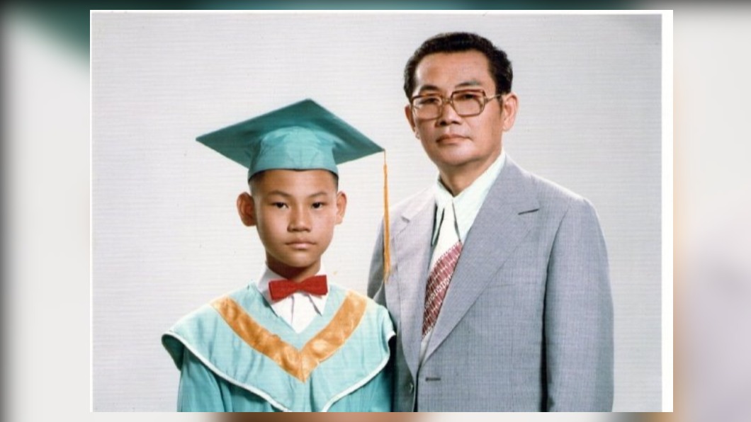 夏靖庭懊悔年輕時叛逆,讓爸爸失望。(圖/翻攝自夏靖庭臉書)