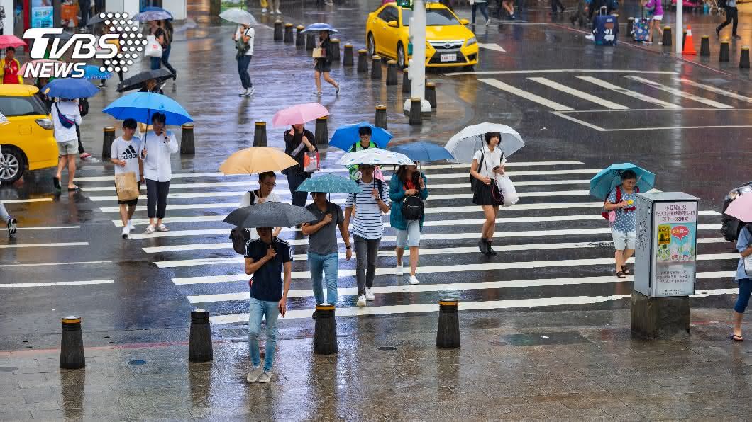 上班上課記得帶傘!北北基大雨特報 宜蘭大豪雨狂炸