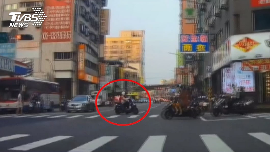 圖/畫面翻攝自爆料公社二館