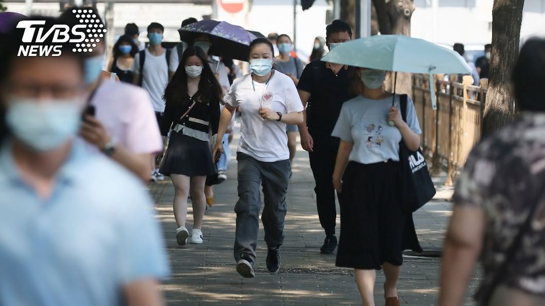 武漢肺炎中國新增本土64例　北京1例與大連相關