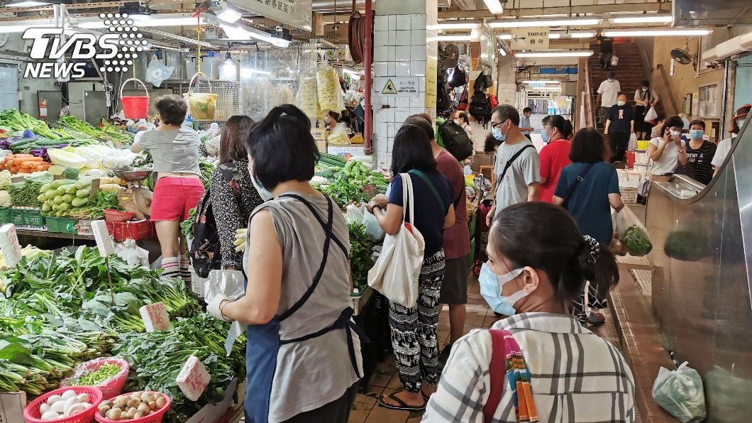 香港疫情嚴峻!單月激增1679例 菜市場成高危區