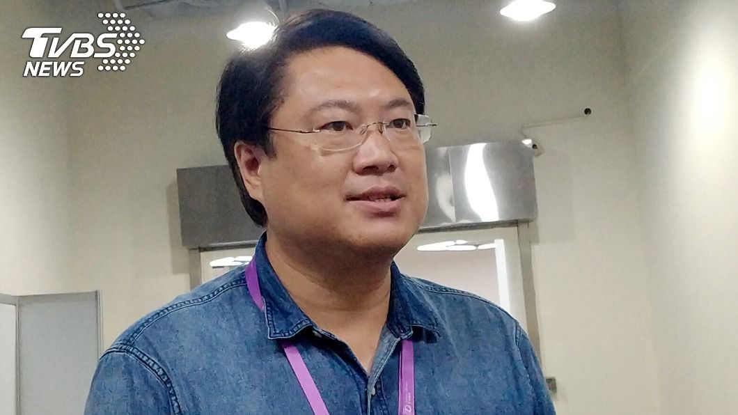 談基隆輕軌 林右昌:速度和效率可能比台鐵好