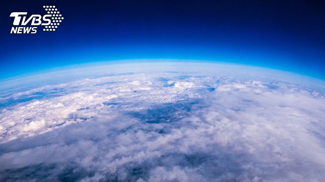 「大氣層消失5秒」後果驚人 地球無聲、天空失色