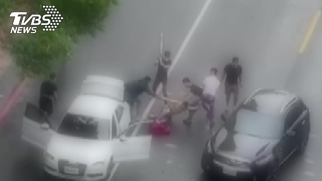 高雄市驚傳當街擄人。(圖/TVBS)