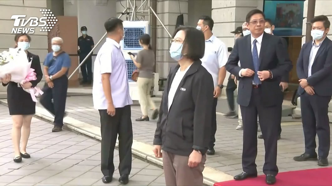 台日默契?日副相悼李登輝 我駐處未提