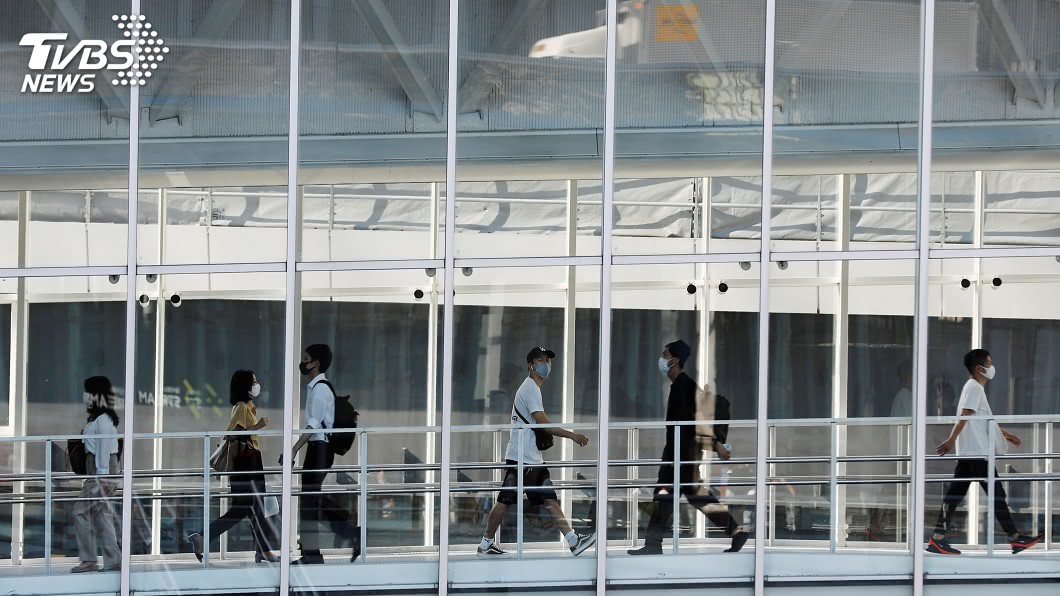 日本疫情遍地烽火 40都道府縣新增1240病例