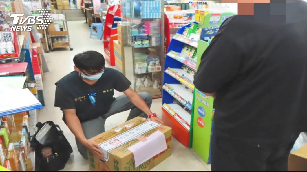 藥局假冒國家隊　遭查扣2千片陸製口罩