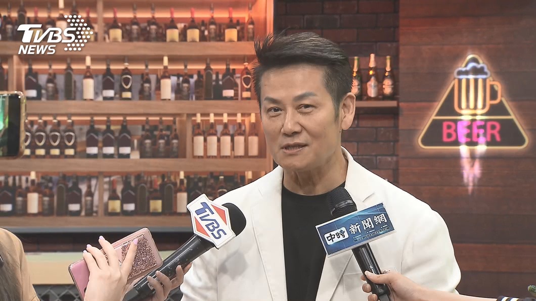徐乃麟驚爆「顏面神經失調」眼歪嘴斜 治療現況曝光