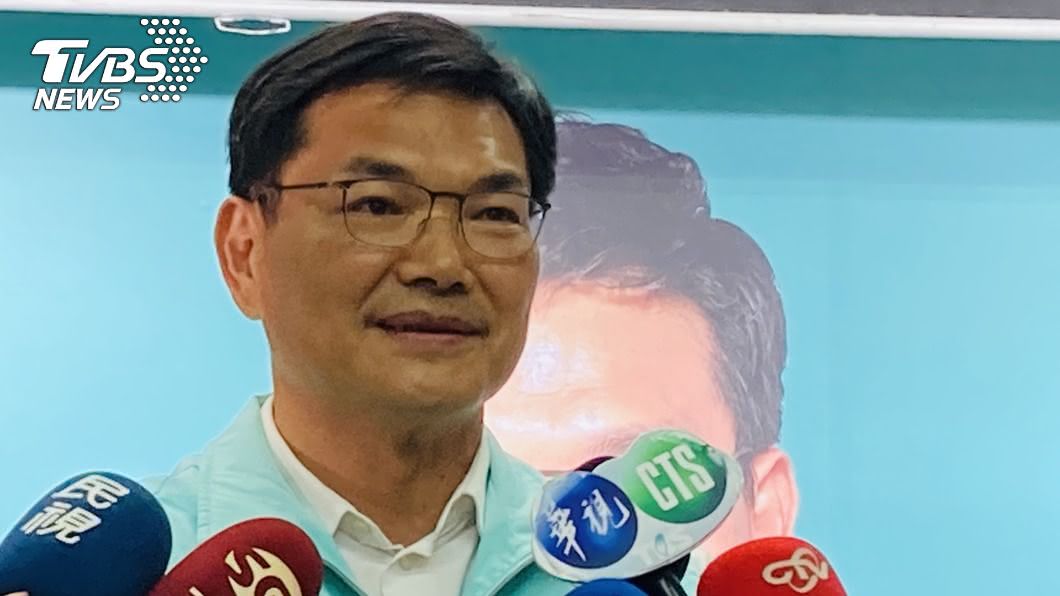 占用機車道引民眾不滿 吳益政不爽回嗆髒話