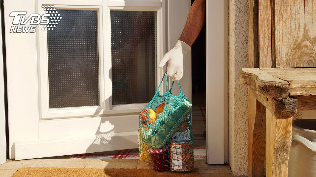 沒訂外送卻頻收餐點…她崩潰喊「不敢吃」 網驚爆原因