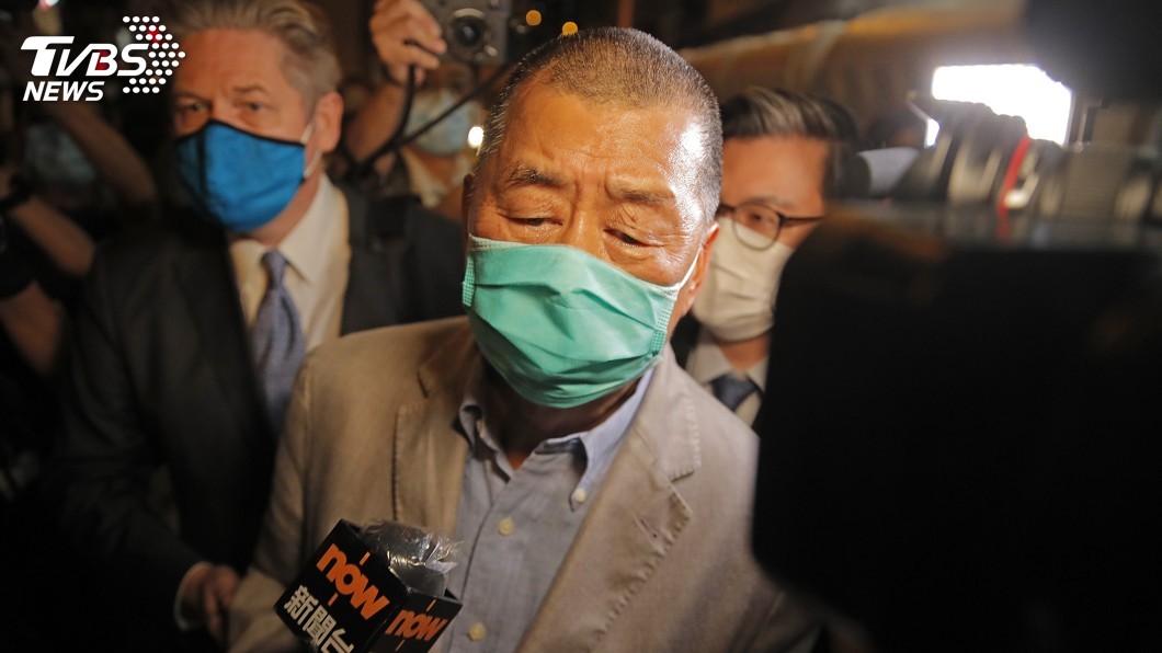 獲釋後恢復上班 黎智英:不畏惡勢力一定撐下去