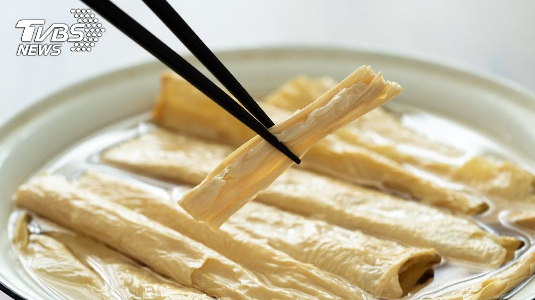 不吃必後悔！「豆腐皮」營養　更勝豆腐、豆漿　