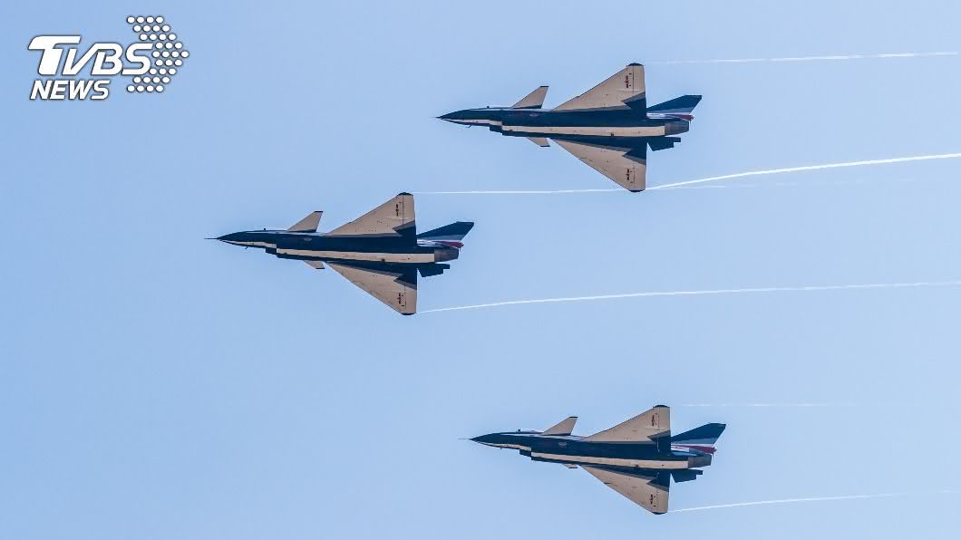 共軍擾台!逾越台海中線30年來最多 今年已49架次