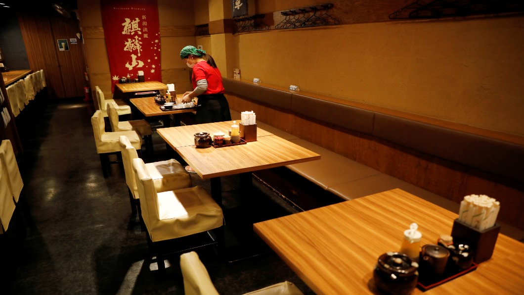 日本疫情黑馬!馬路邊咖啡廳.業績暴漲