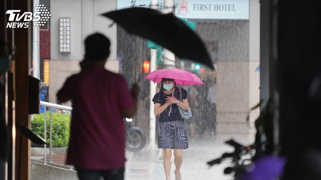 大台北恐飆36度高溫 低氣壓接近東半部留意雷陣雨