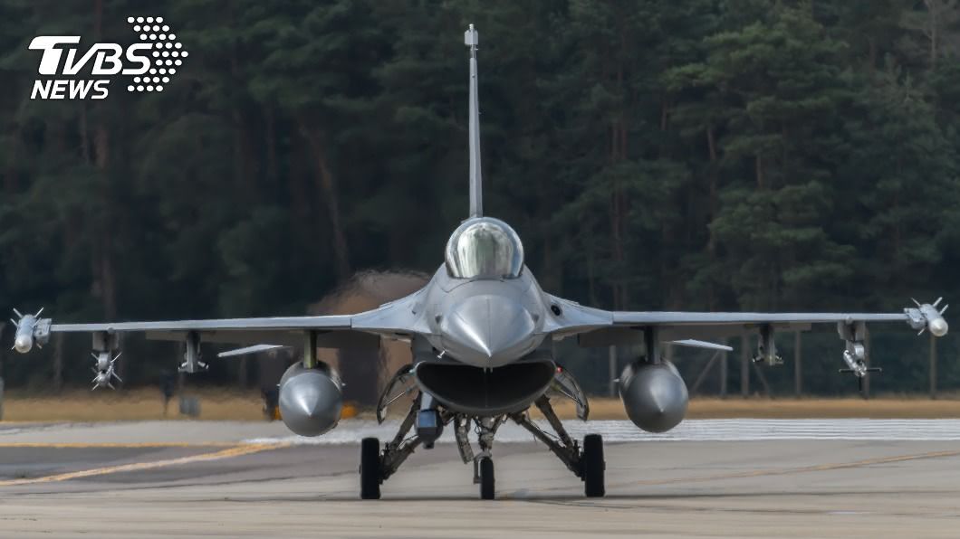 美敲定F-16援外軍售 台灣睽違28年再獲新戰機