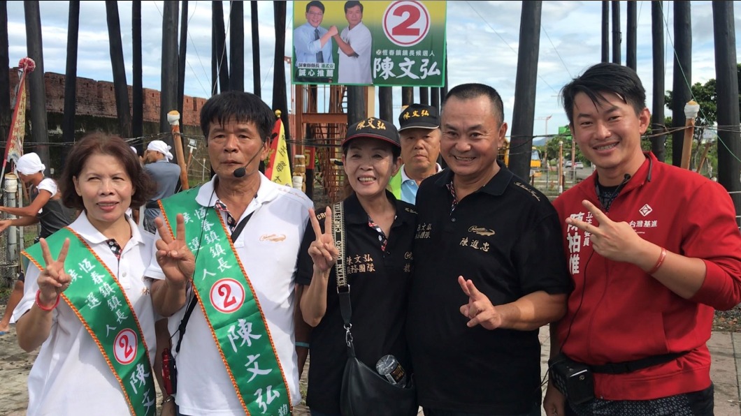 恆春鎮長補選白熱化　陳柏惟為民進黨候選人助選