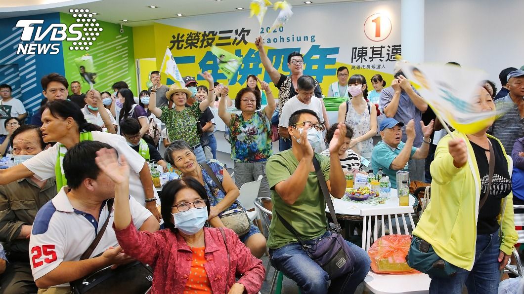 支持者不畏風雨　陳其邁競總人氣沸騰