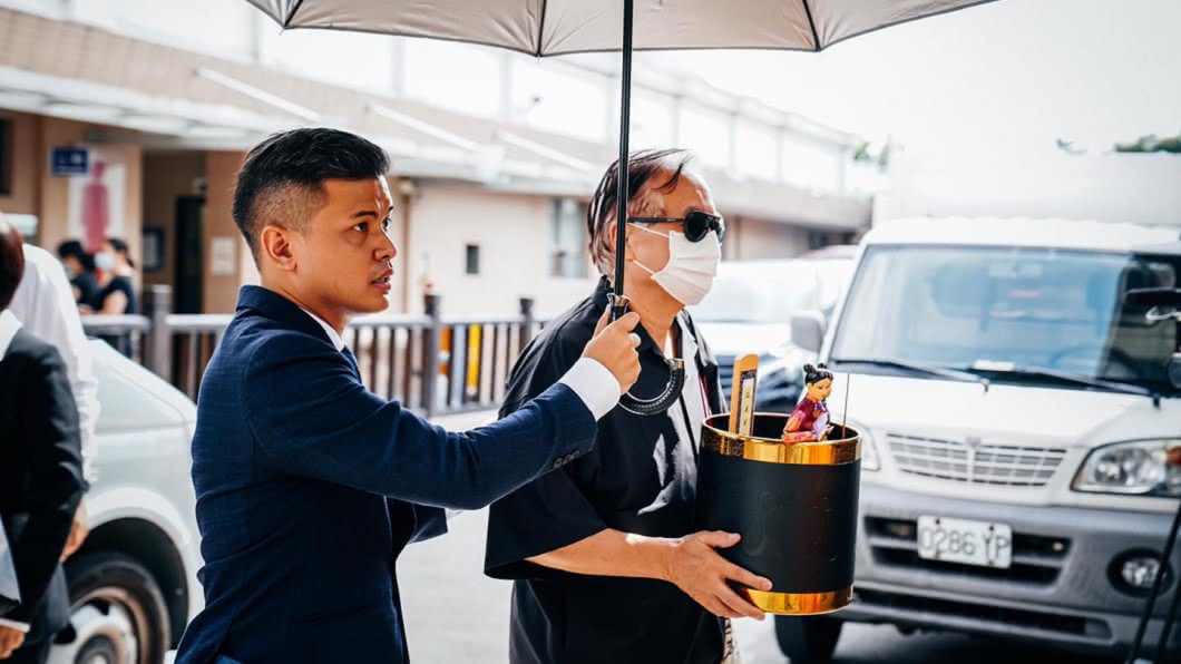 「4億鉅額遺產」分配結果出爐!羅霈穎大哥曝繼承者