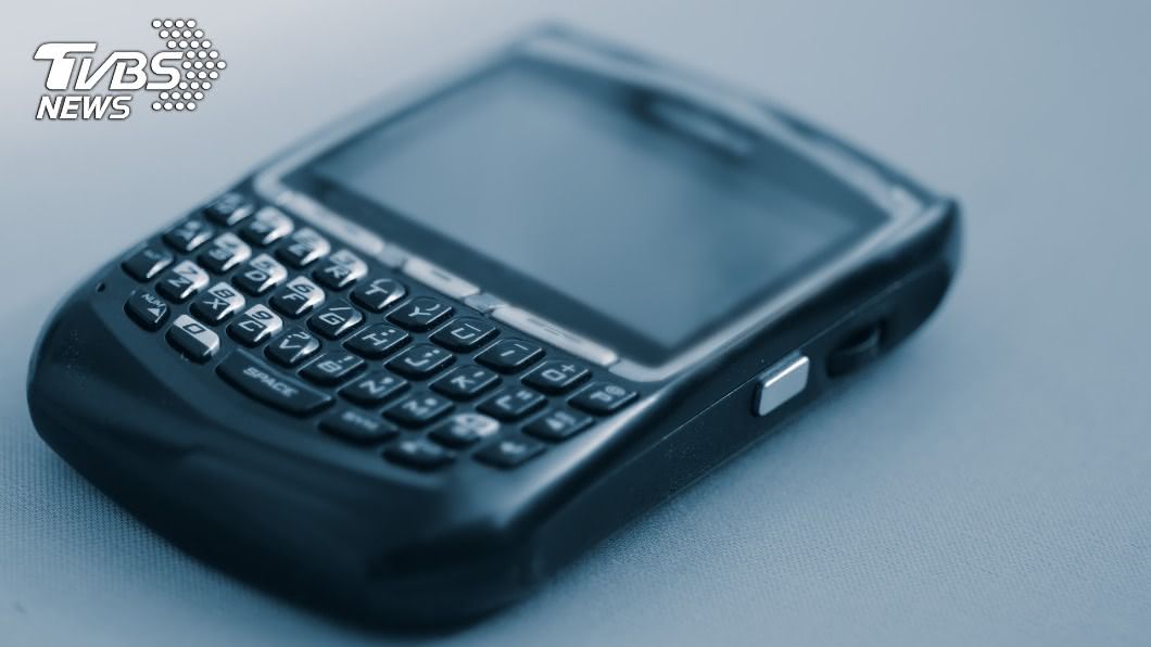 黑莓機回來了! 5G新機搭招牌實體鍵盤2021年亮相
