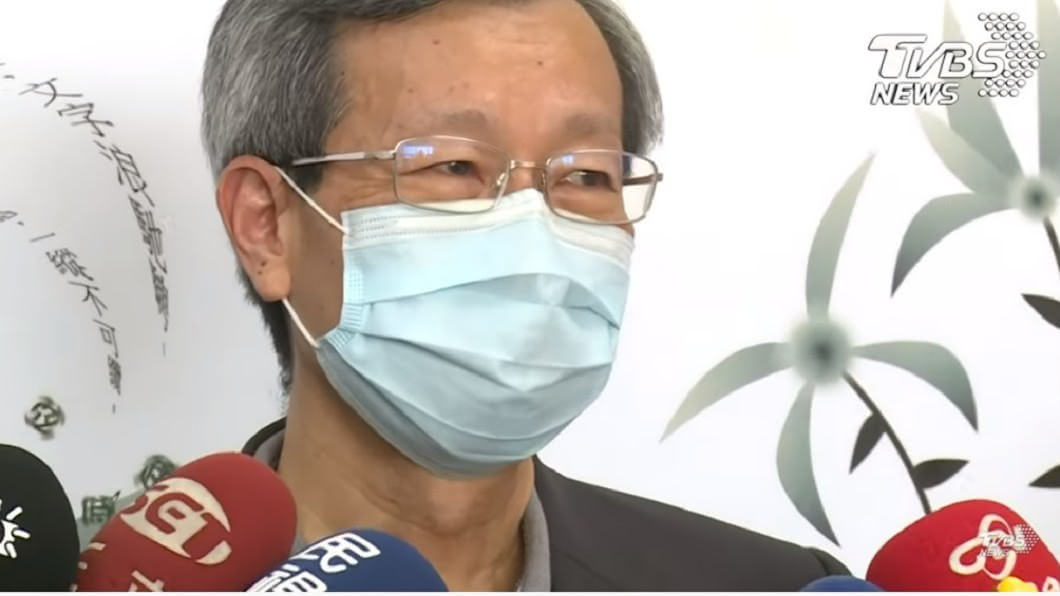 葉彥伯今出面說明時忍不住激動哽咽。(圖/TVBS)