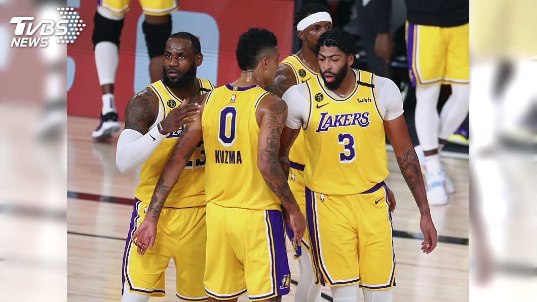 NBA湖人反彈打爆拓荒者 系列賽1比1扳平