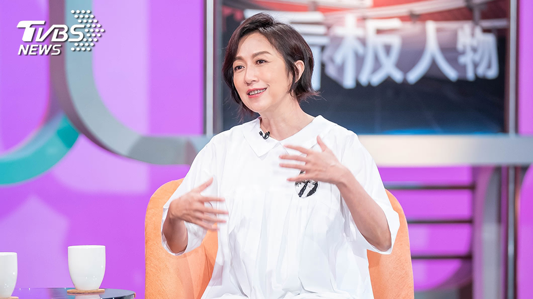 《TVBS看板人物》邀來台北流行音樂中心董事長黃韻玲分享一路以來的心境轉變。圖／TVBS。