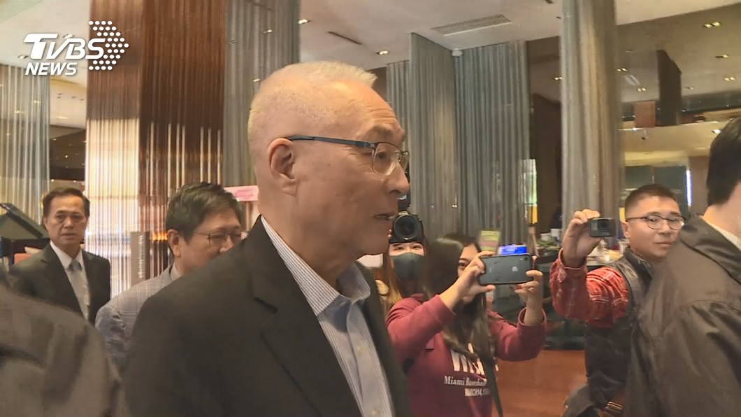 力挺馬英九 吳敦義怒批:蔡英文口出惡言沒資格做總統
