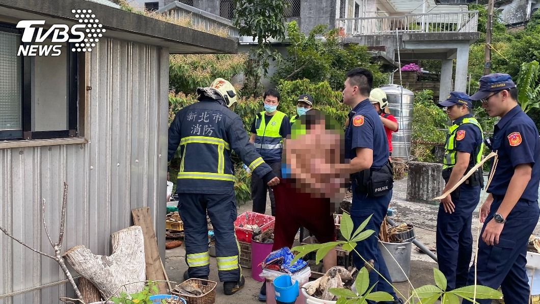 男子精神不穩揚言跳樓 警噴辣椒水制伏並查獲毒品