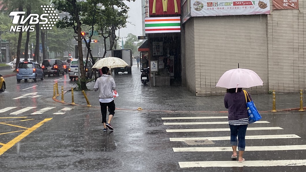 入秋鋒面來襲「颱風季已過」? 專家提醒:9月仍是旺季