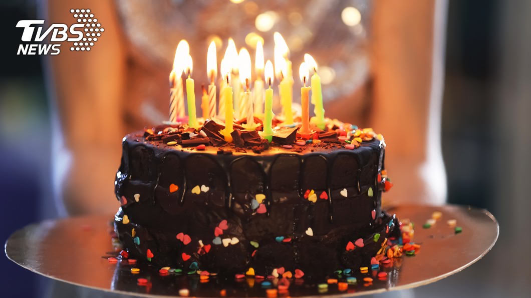 生日變忌日…7歲女童唱完生日快樂歌 20秒後遭開6槍慘死