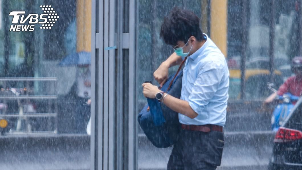 颱風梅莎持續北移 外圍環流影響北台灣間歇陣雨