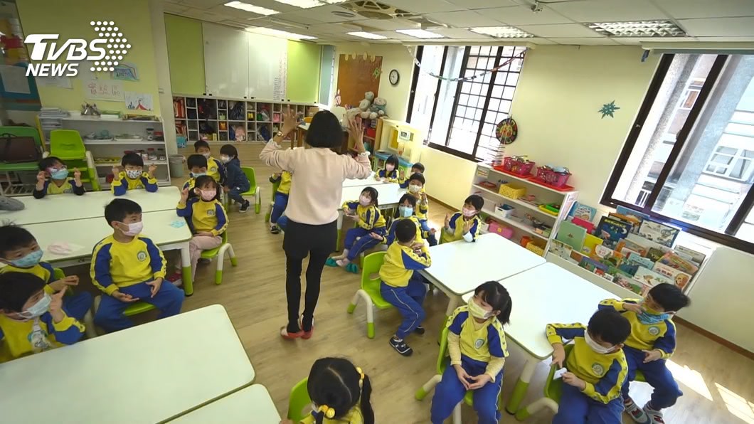 母憂第一天上學問「會哭嗎？」　女兒12字回應超霸氣