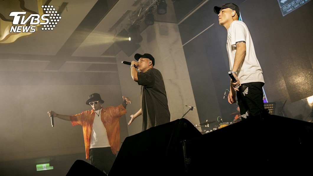 玖壹壹8月中首次在澎湖開個唱。(圖/混血兒娛樂提供)