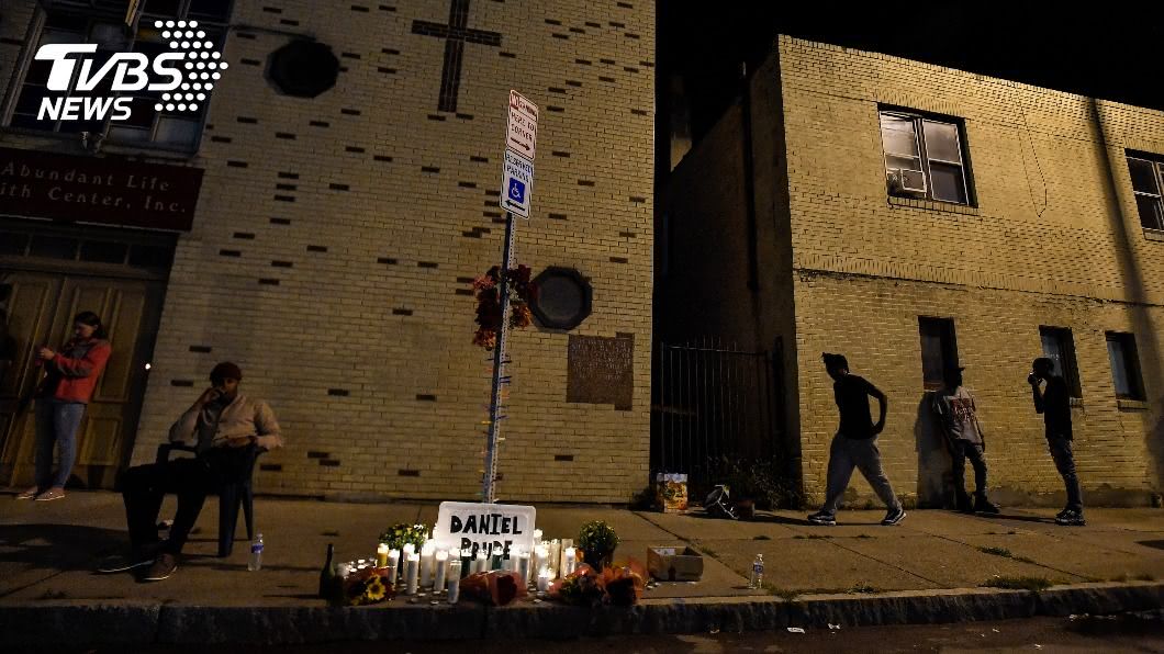 美警逮捕以面罩套頭強壓在地　非裔男一週後死亡