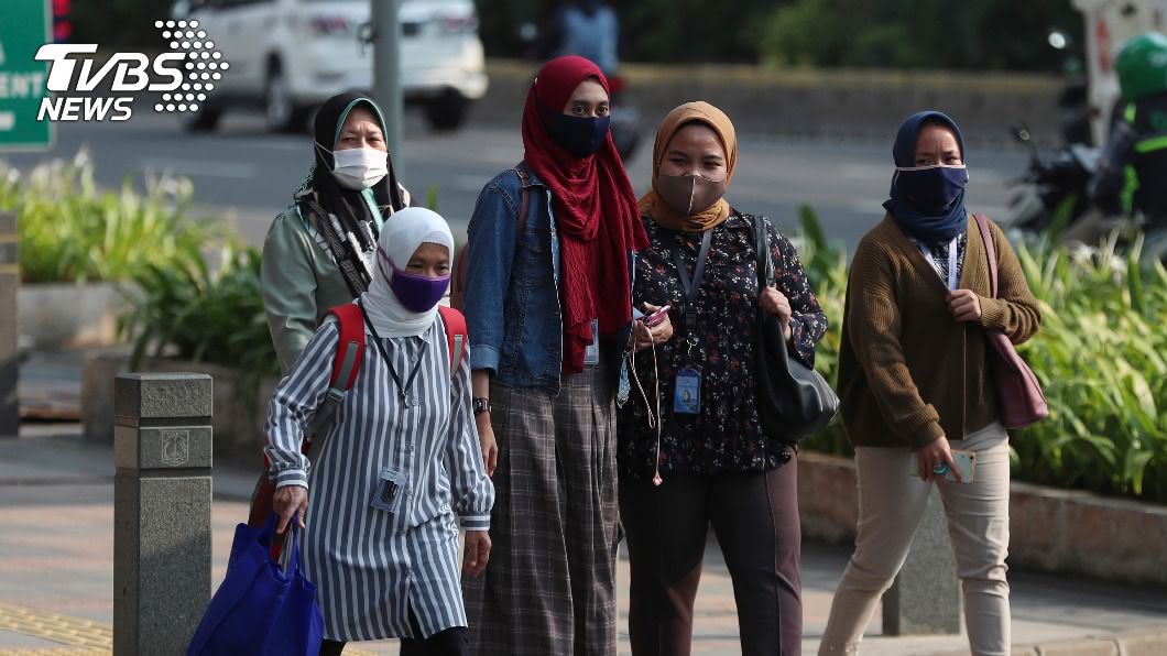 印尼疫情持續蔓延 雅加達將恢復軟性封城
