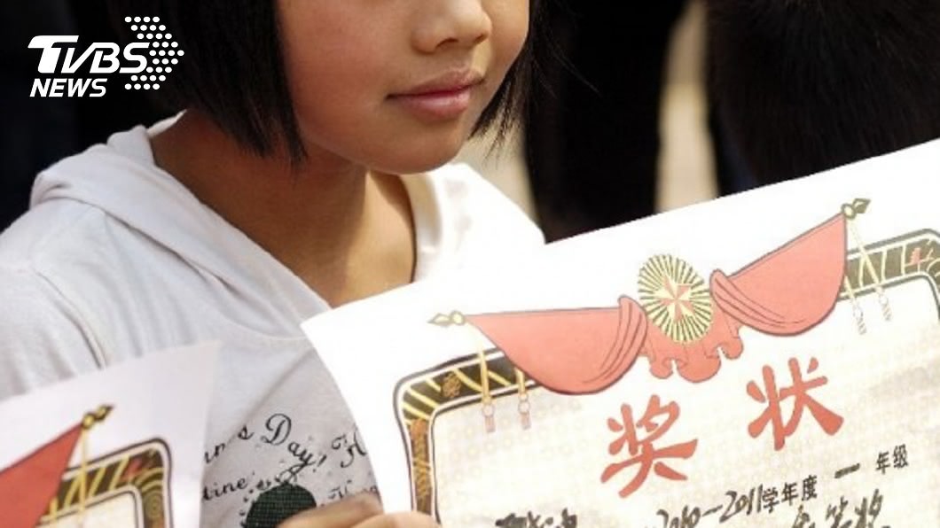 最高榮譽?3獎狀換「校長陪吃」 過來人嫌:終極懲罰