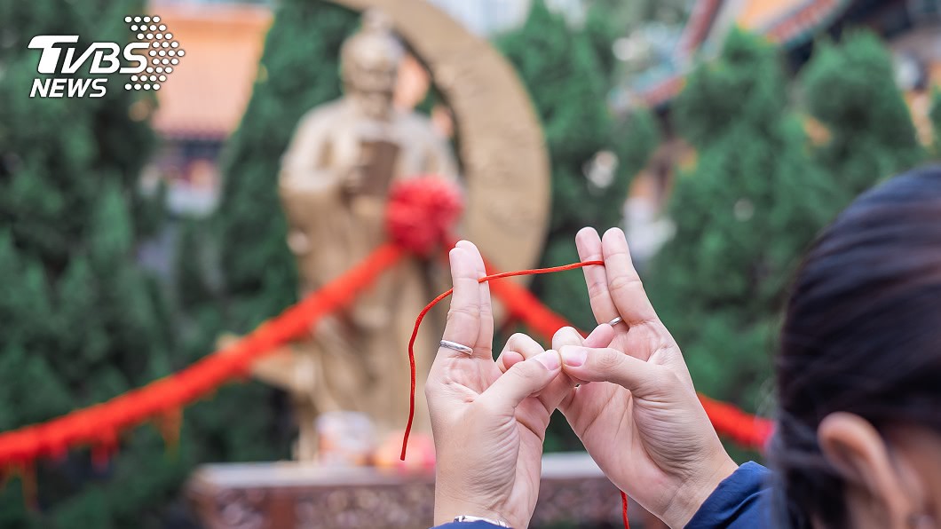 拜月老「等於銷不出去」超丟臉？網揭關鍵：很靈驗