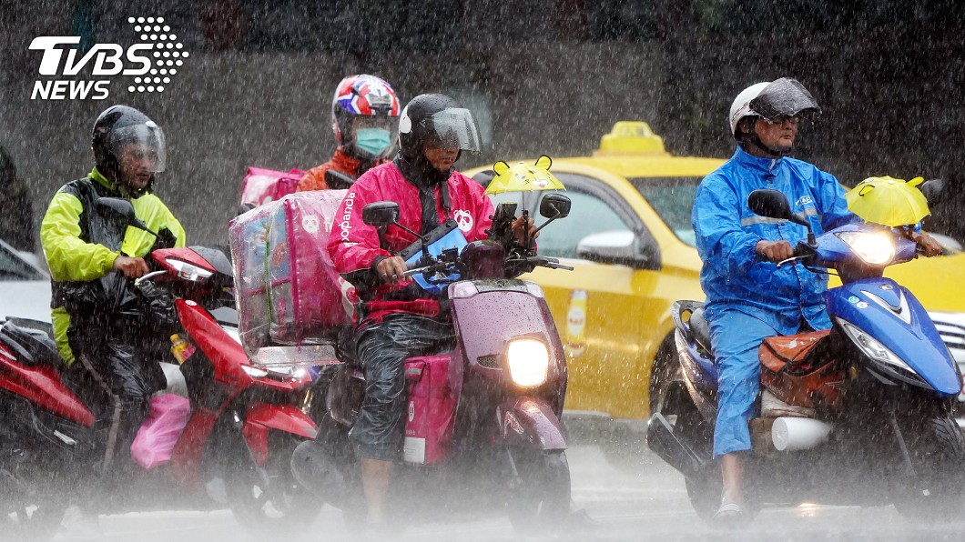 對流雲系發展旺盛 北市、基隆留意大雨、豪雨